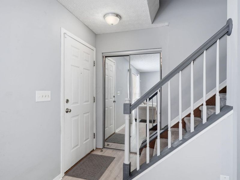 2966 Gratz Ridge Road, Grove City, OH 43123 Photo 14