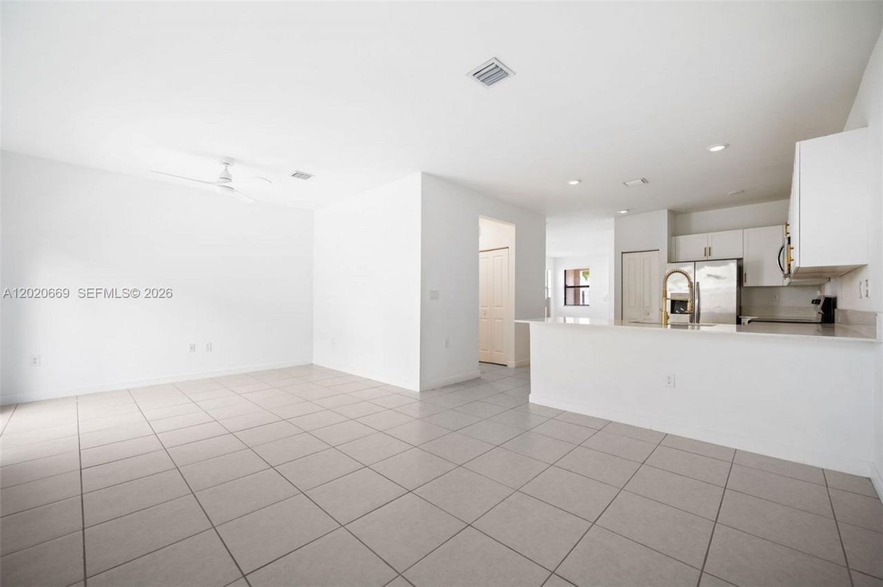 11945 SW 245th Ter , Homestead, FL 33032 Photo