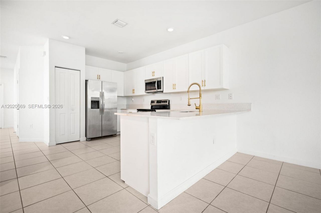 11945 SW 245th Ter , Homestead, FL 33032 Photo