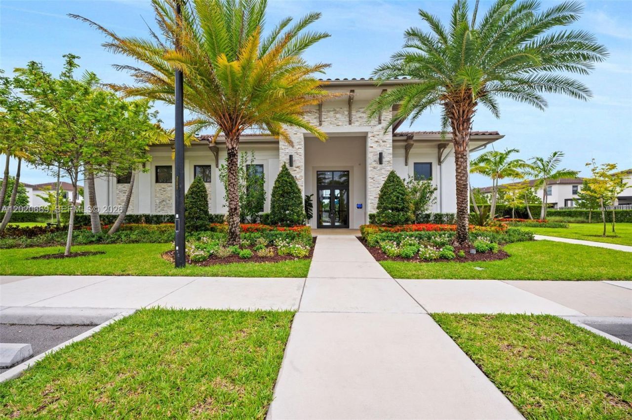 11945 SW 245th Ter, Homestead, FL 33032 Photo