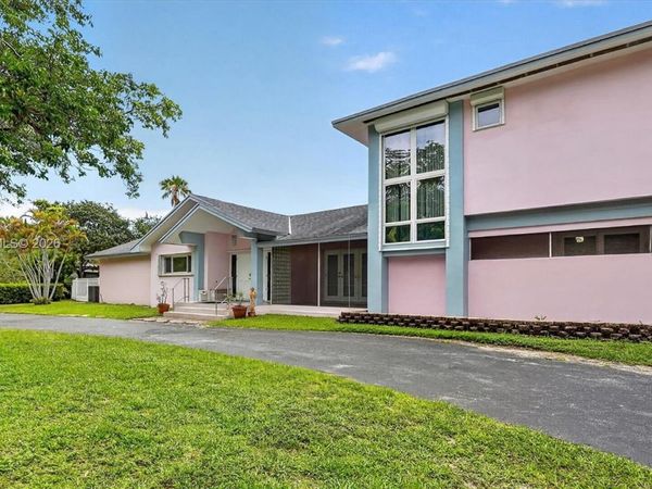 11651 SW 64th Ave, Pinecrest, FL 33156