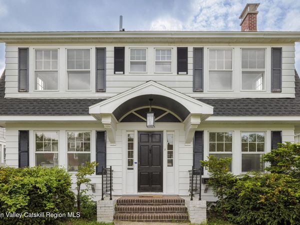 2 Jenkins Parkway, Hudson, NY 12534