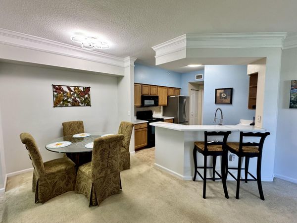 9857 Baywinds, Unit 9210, West Palm Beach, FL 33411