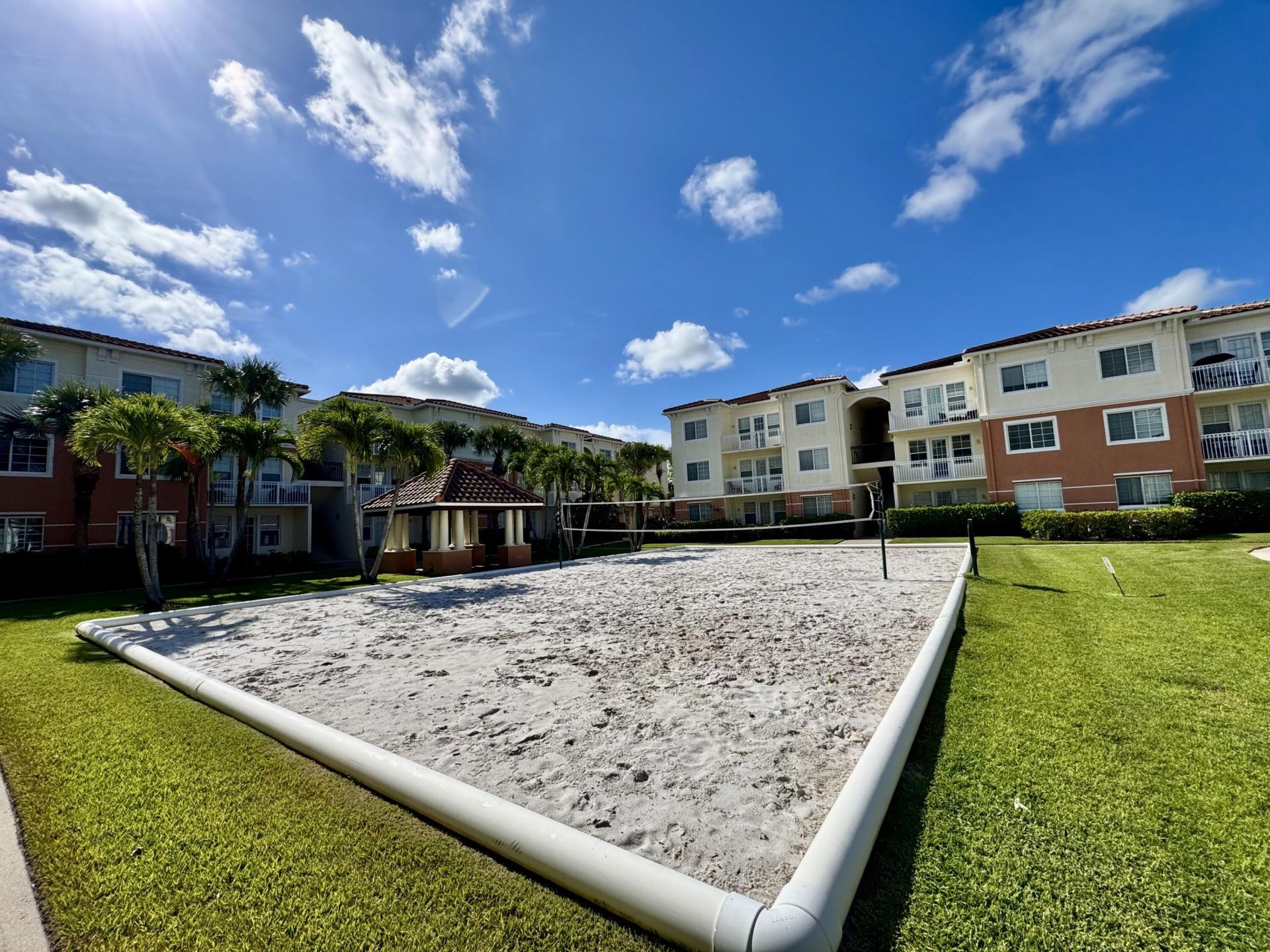 9857 Baywinds, Unit 9210, West Palm Beach, FL 33411 Photo
