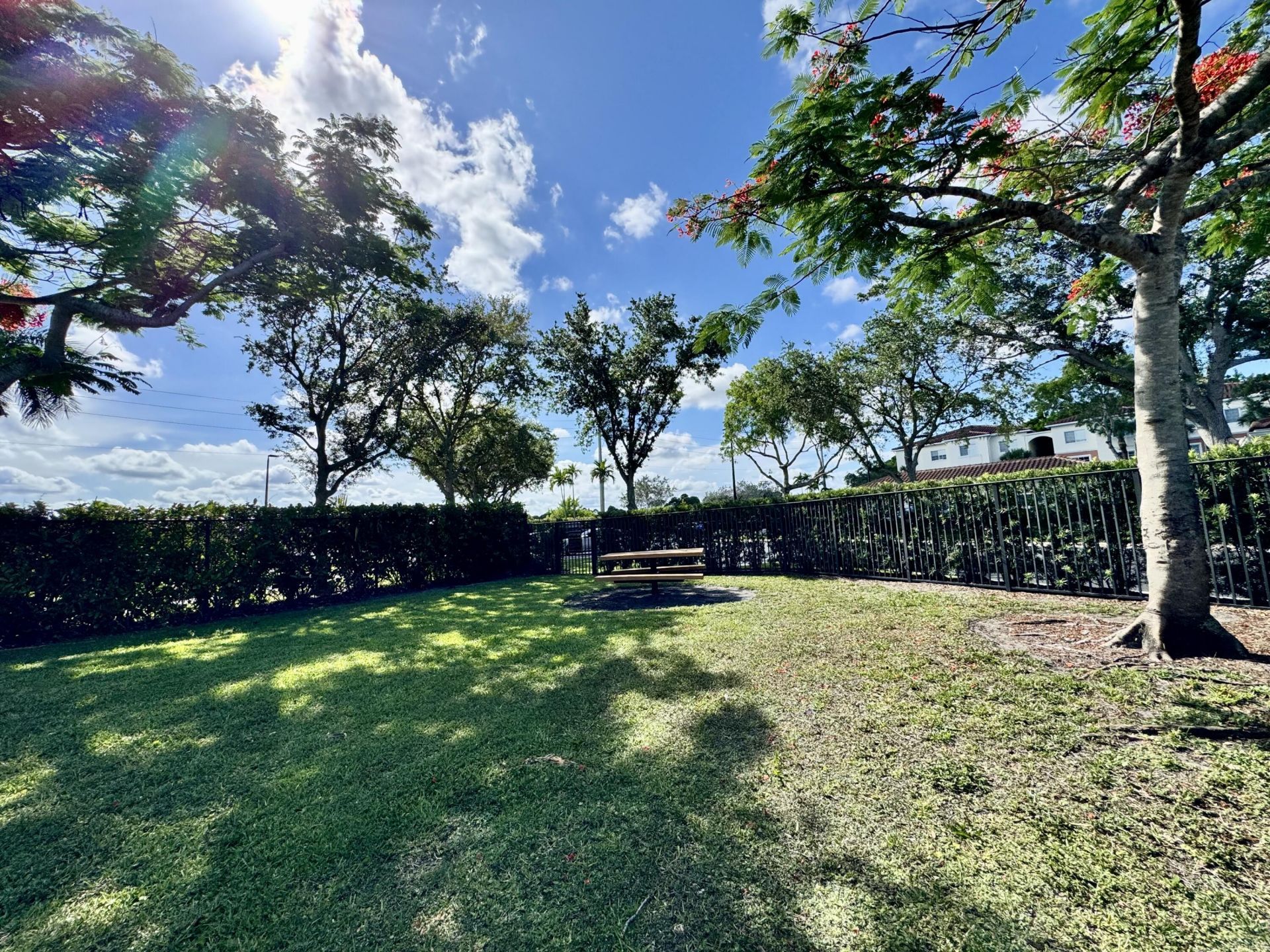 9857 Baywinds, Unit 9210, West Palm Beach, FL 33411 Photo