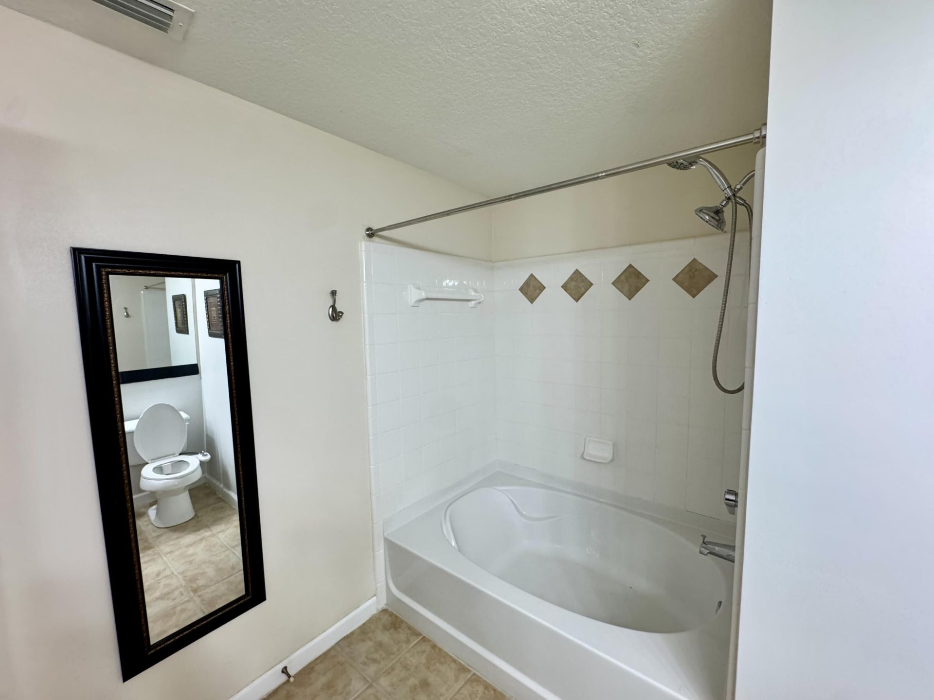 9857 Baywinds, Unit 9210, West Palm Beach, FL 33411 Photo