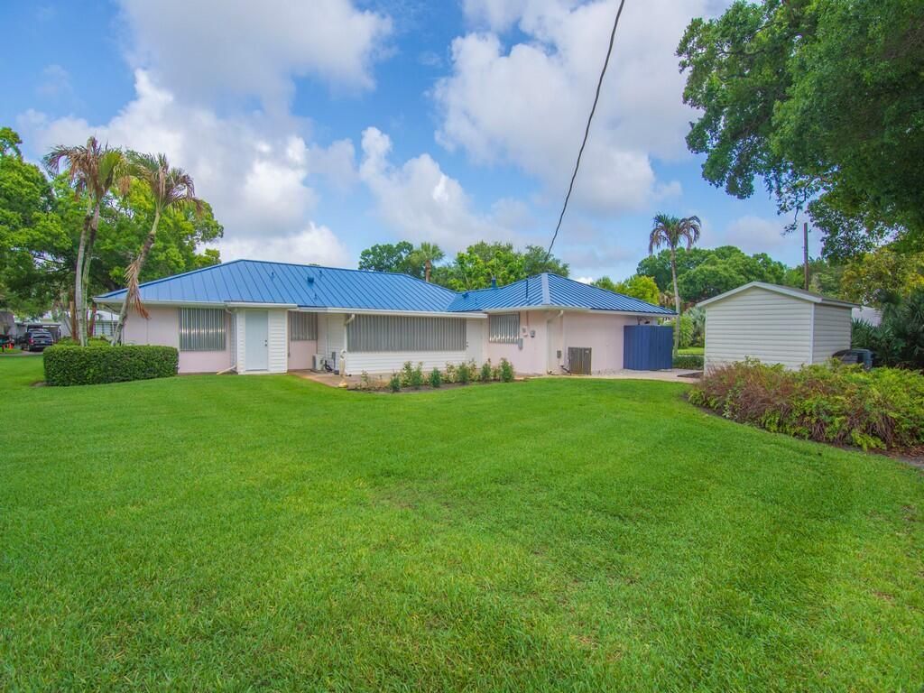 2301 Avalon Avenue, Vero Beach, FL 32960 Photo