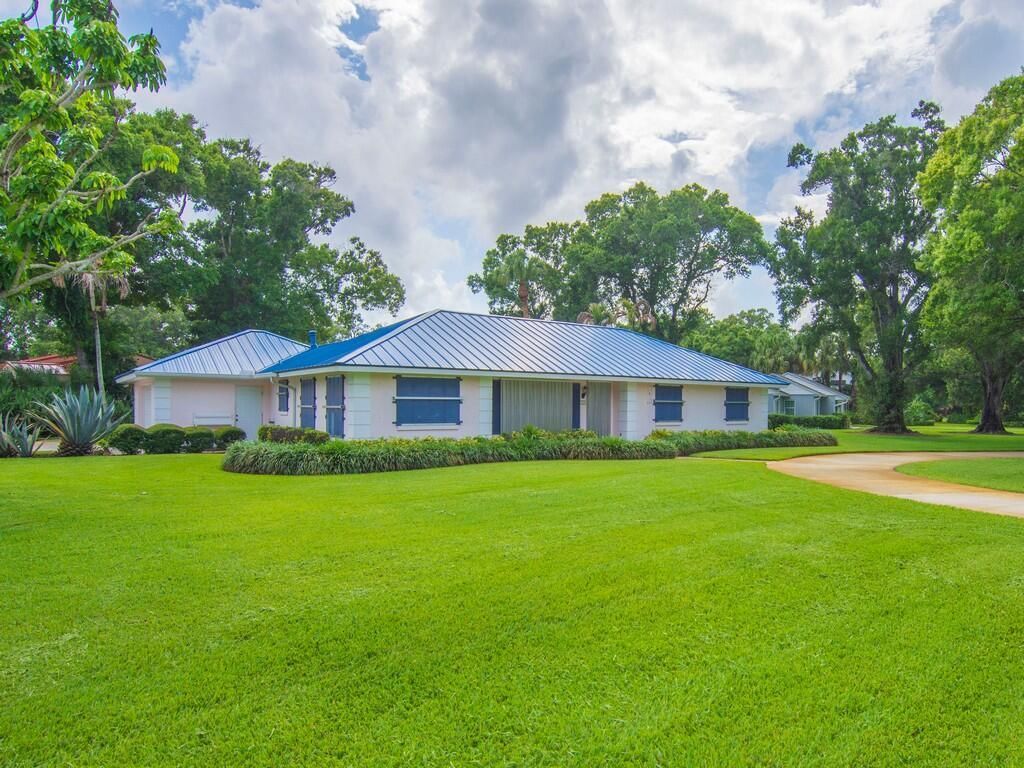 2301 Avalon Avenue, Vero Beach, FL 32960 Photo