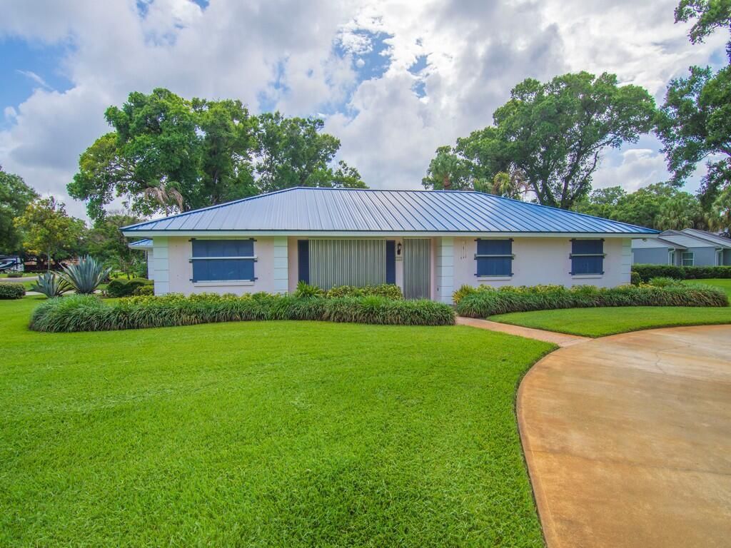 2301 Avalon Avenue, Vero Beach, FL 32960 Photo
