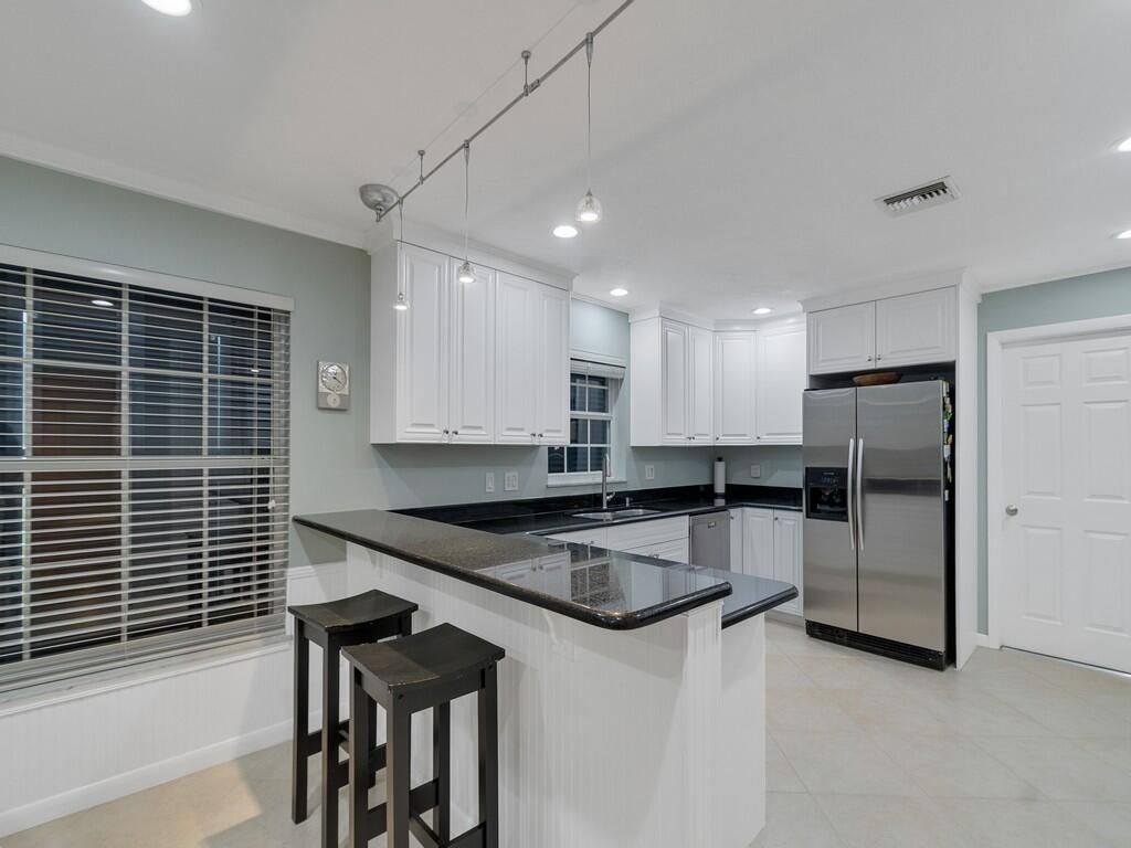 2301 Avalon Avenue, Vero Beach, FL 32960 Photo