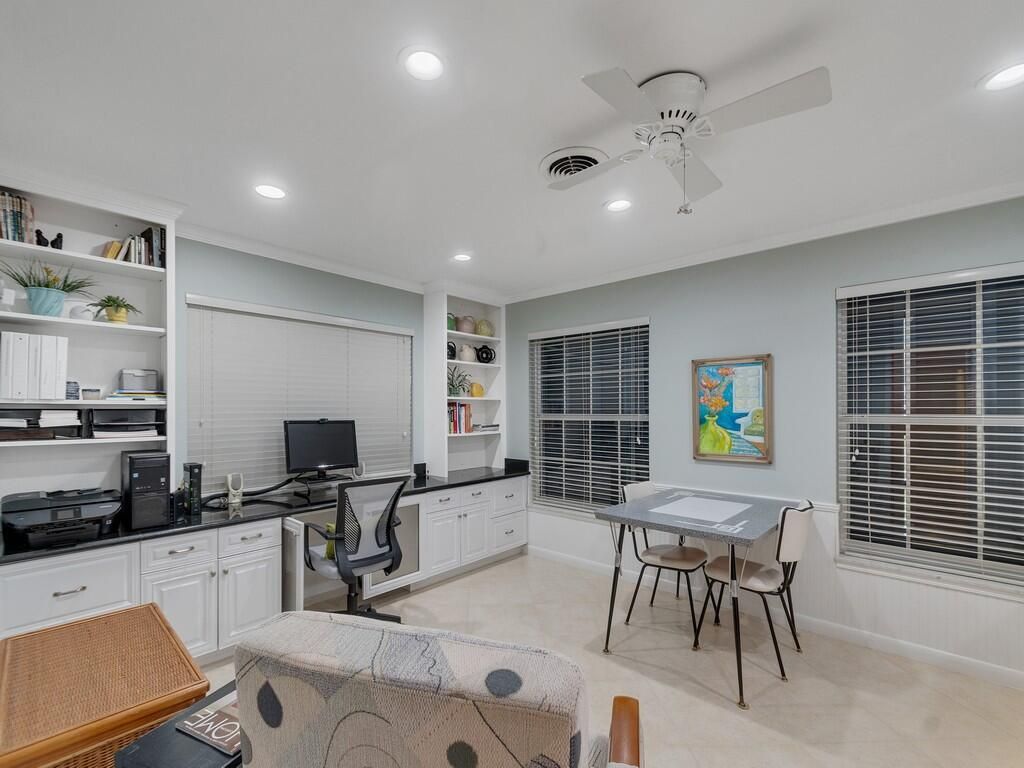 2301 Avalon Avenue, Vero Beach, FL 32960 Photo