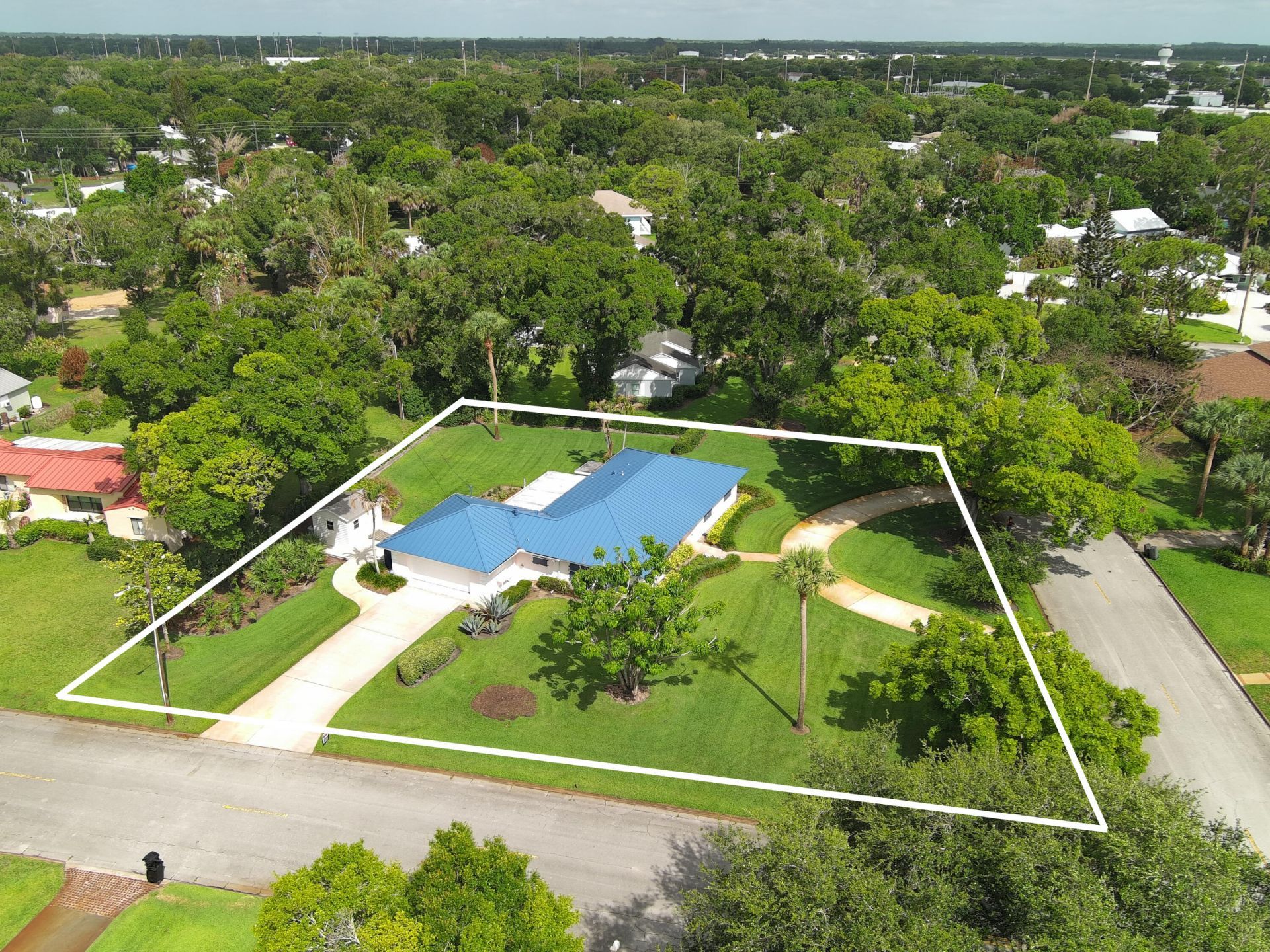 2301 Avalon Avenue, Vero Beach, FL 32960 Photo