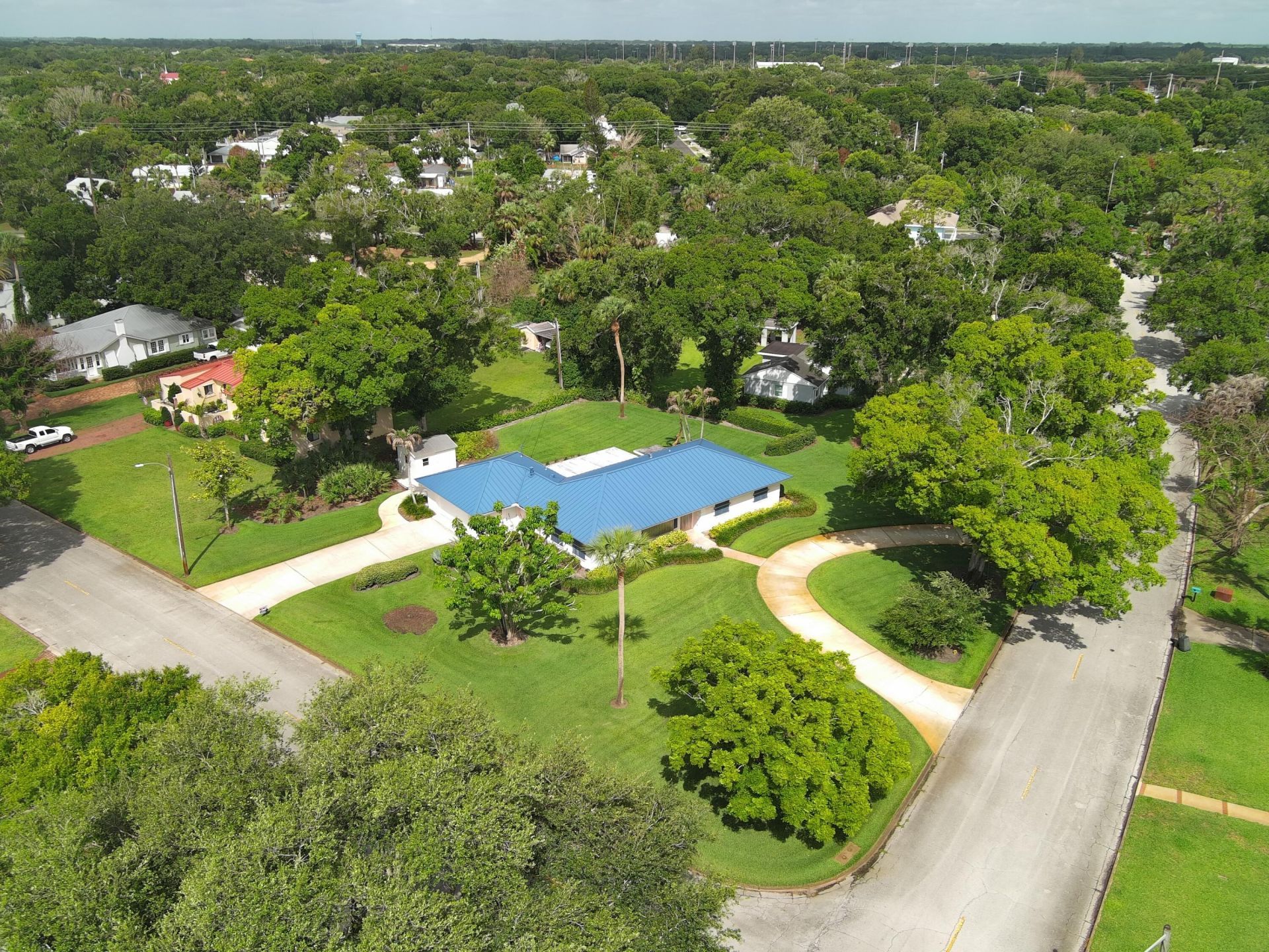 2301 Avalon Avenue, Vero Beach, FL 32960 Photo