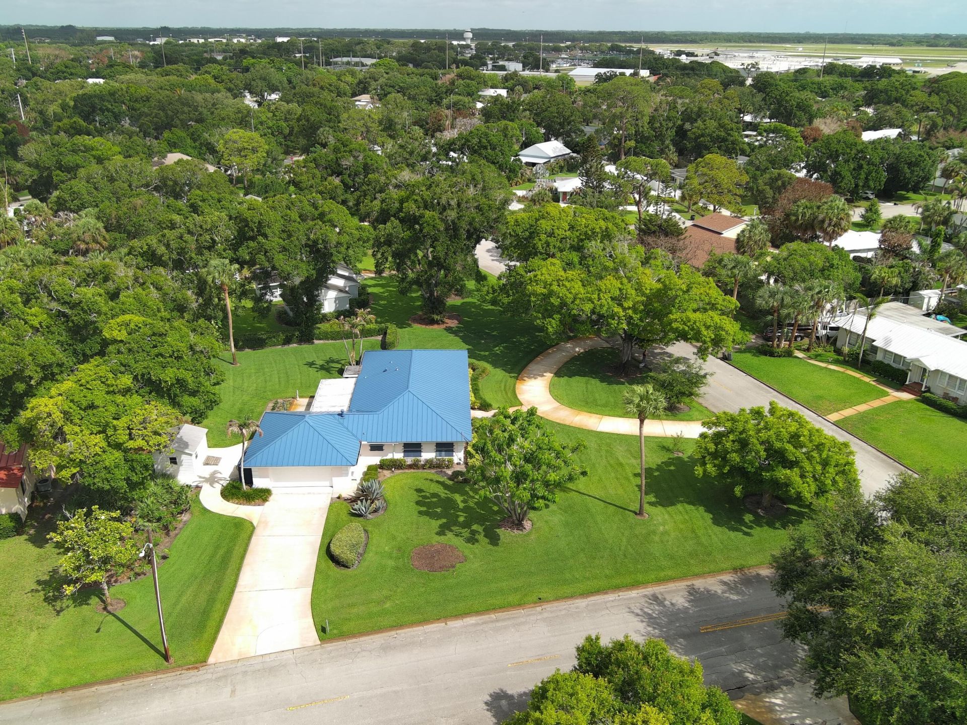 2301 Avalon Avenue, Vero Beach, FL 32960 Photo