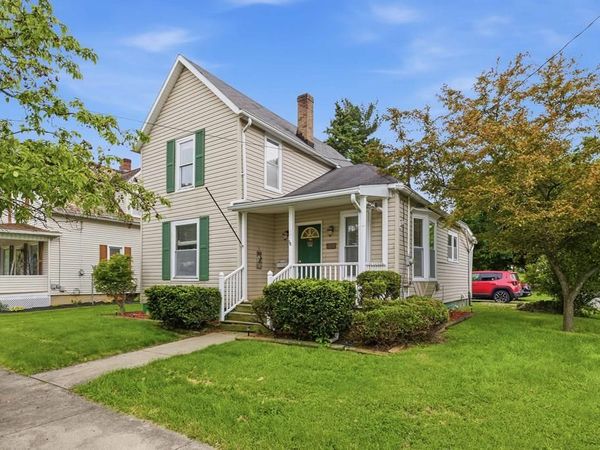 50 E Whitney Ave, Shelby, OH 44875