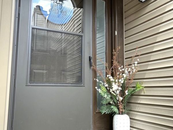 27 Mineola Road , Unit 27, Fox Lake, IL 60020