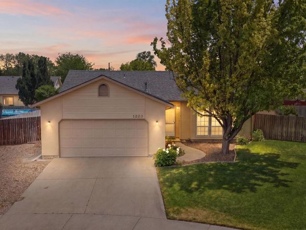 1220 Amber Pl, Nampa, ID 83651
