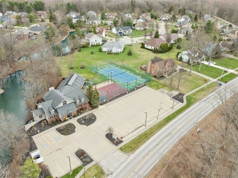 1235 Cherokee Path , Vermilion, OH 44089 Photo 46