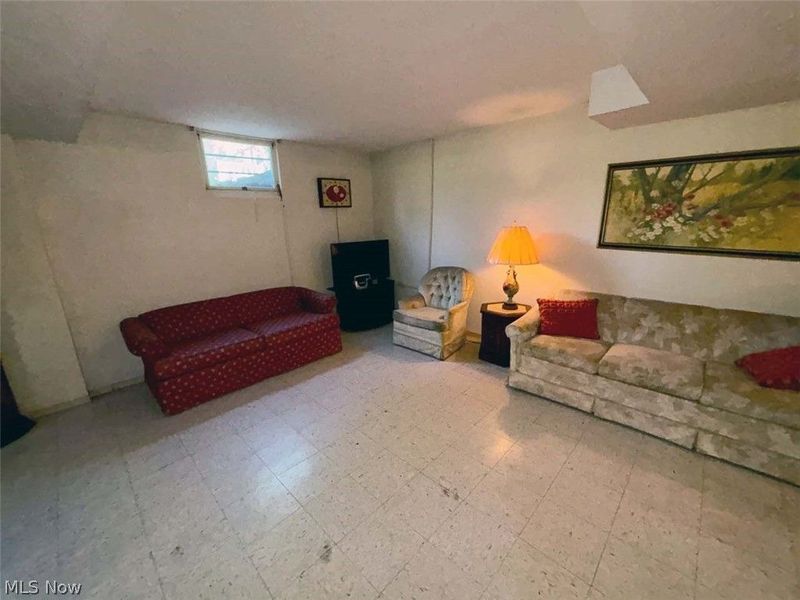 1591 Elberta Avenue SW, North Canton, OH 44709 Photo 18