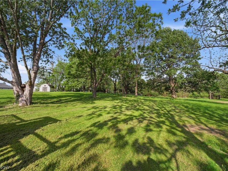 942 32nd Street NW, Massillon, OH 44647 Photo 4