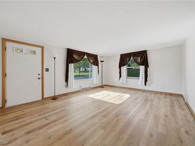 942 32nd Street NW, Massillon, OH 44647 Photo 6
