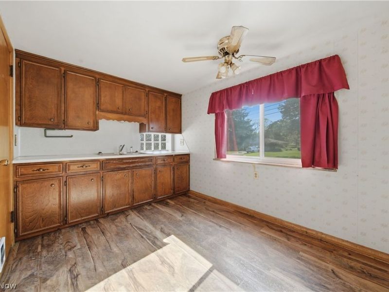 942 32nd Street NW, Massillon, OH 44647 Photo 9