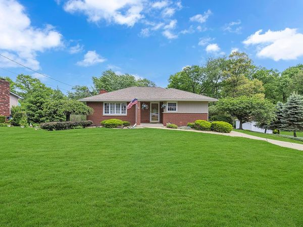 117 Birnesser Drive, Beaver Falls, PA 15010
