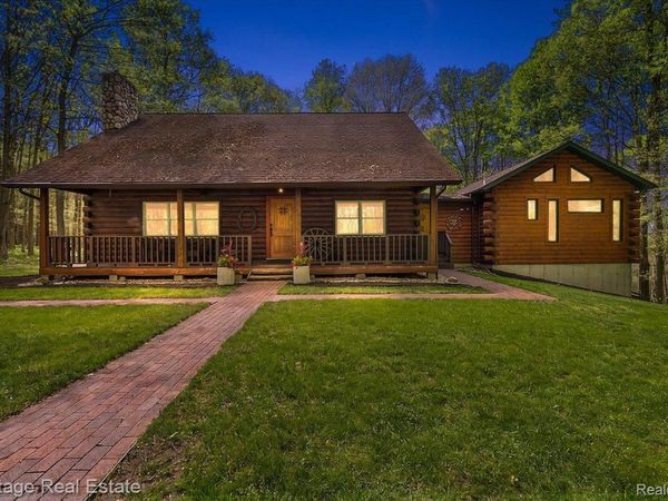 51323 County Road 215 Road, Lawrence Township, Mi 49064