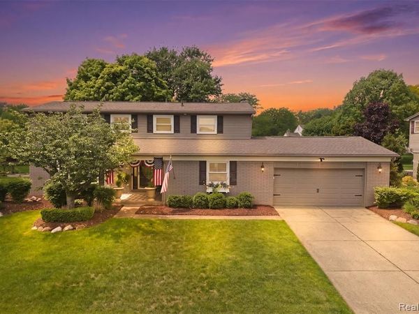 12019 N Canton Center Road, Plymouth Twp, MI 48170