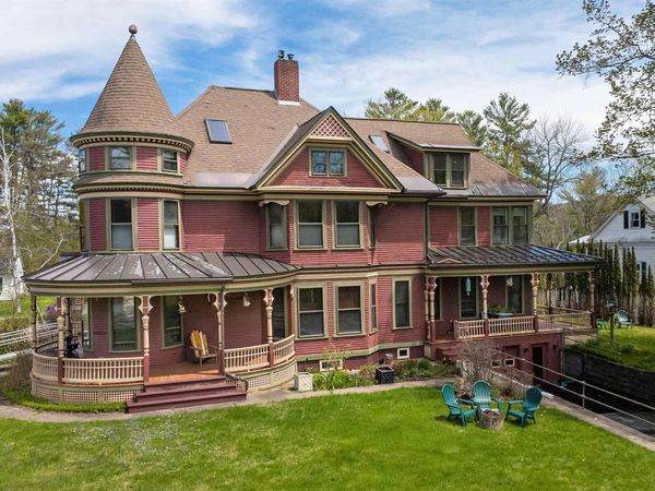 154 Boynton Avenue, St. Johnsbury, VT 05819