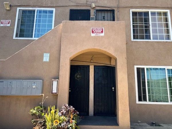 1066 First Street, Unit D, Santa Ana, CA 92703