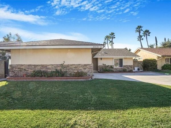 24121 El Tiradore Circle, Mission Viejo, CA 92691