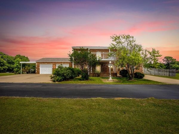 807 Caddo Road, Joshua, TX 76058