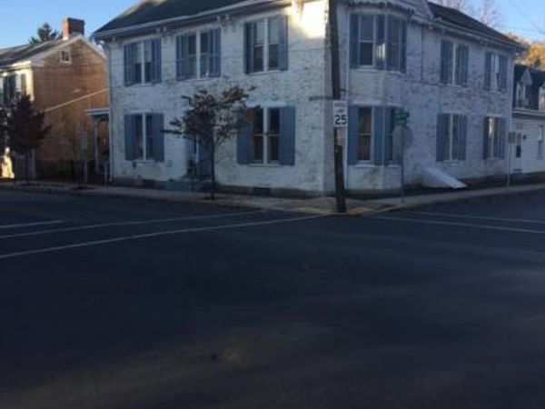 50A N CARLISLE STREET, GREENCASTLE, PA 17225