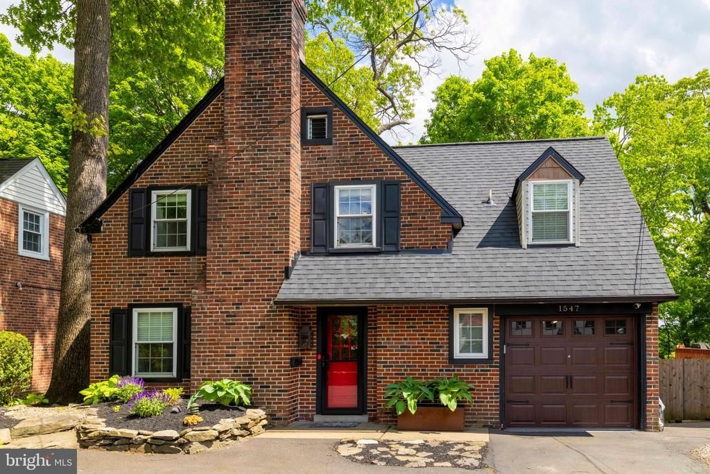 1547 EDGE HILL ROAD, ABINGTON, PA 19001