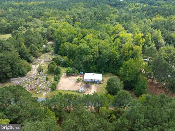8381 HURLEYS NECK ROAD, MARDELA SPRINGS, MD 21837
