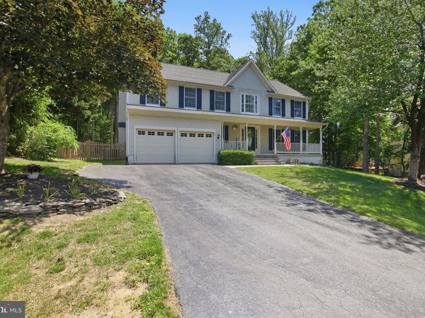 4 BEDFORD COURT, FREDERICKSBURG, VA 22406