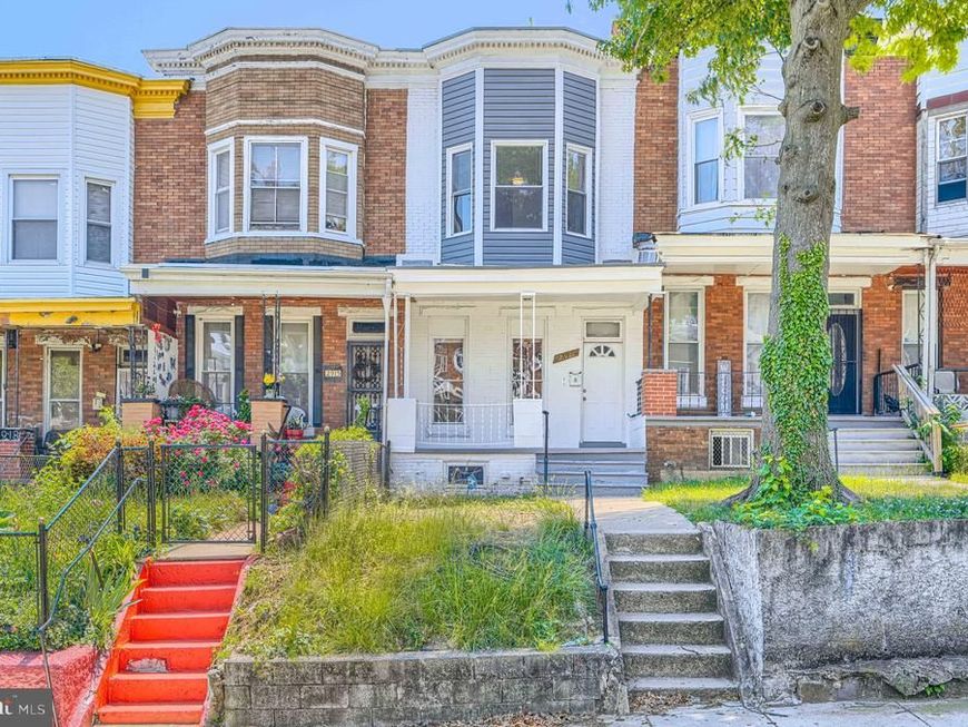 2917 Clifton Avenue , Baltimore, MD 21216 Main Photo