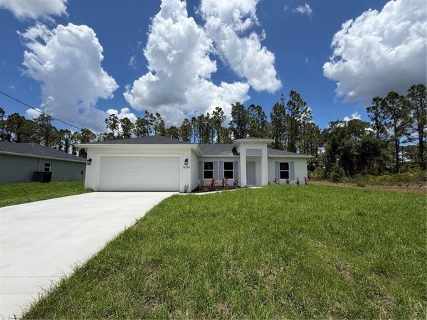 8084 LARRIMORE AVENUE , NORTH PORT, FL 34291
