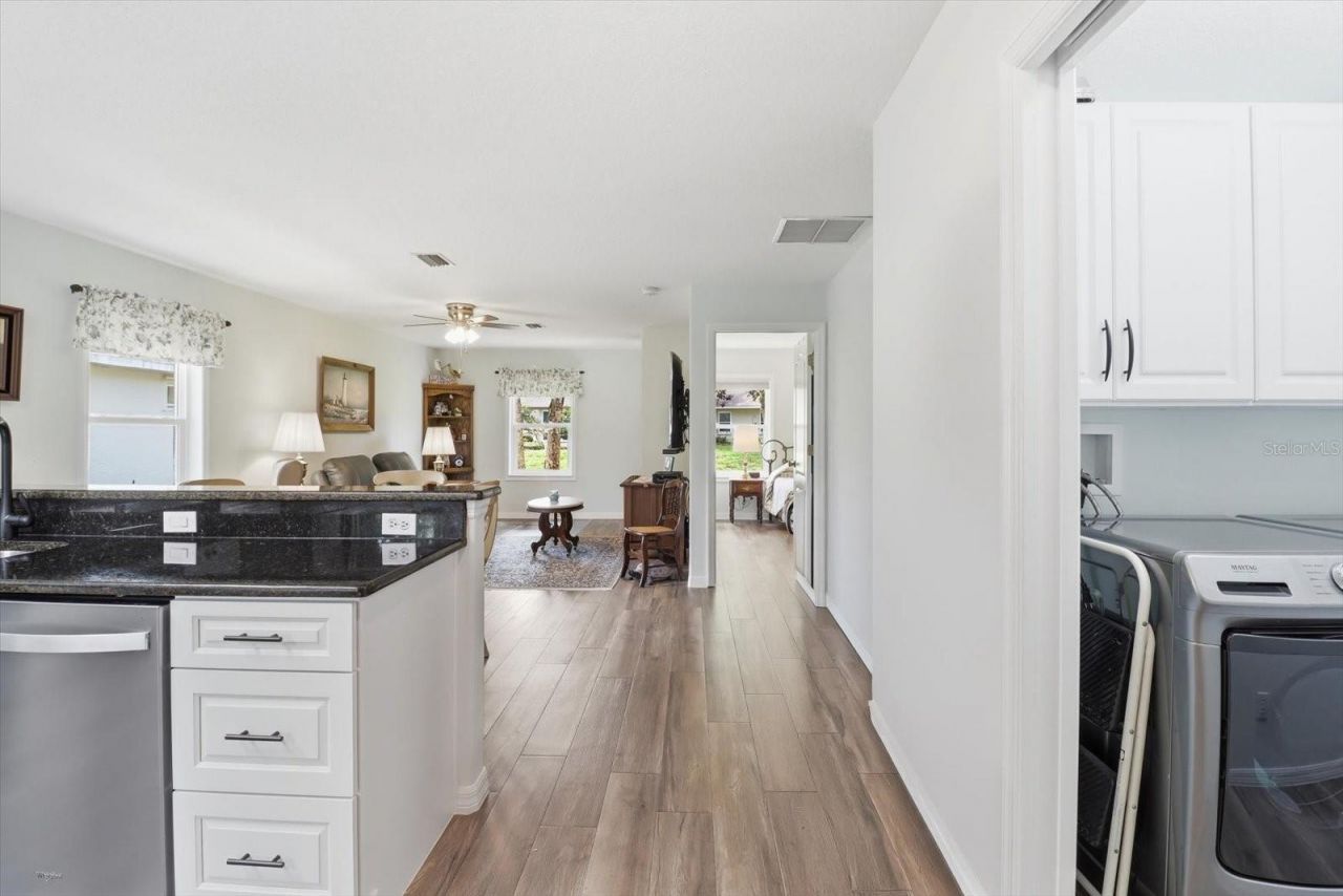 1912 N Havershall Point , Crystal River, FL 34429 Photo