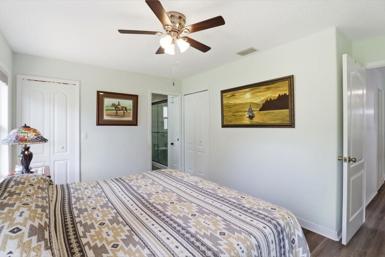 1912 N Havershall Point , Crystal River, FL 34429 Photo
