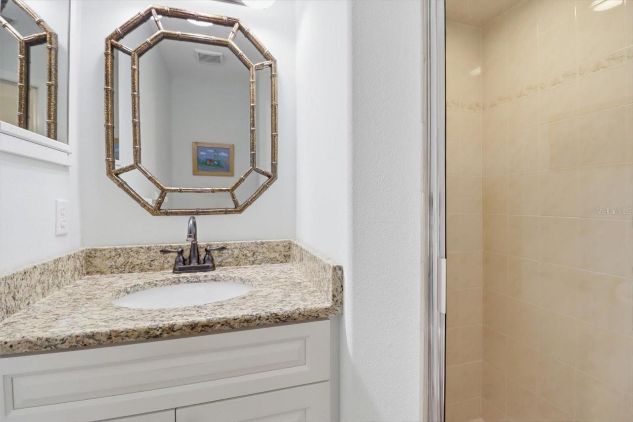 1912 N Havershall Point , Crystal River, FL 34429 Photo