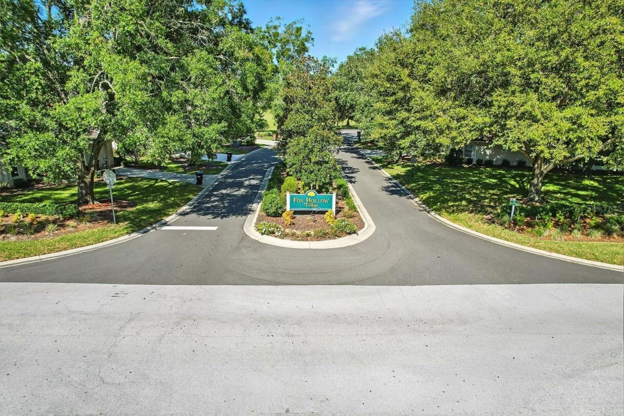 1912 N Havershall Point , Crystal River, FL 34429 Photo