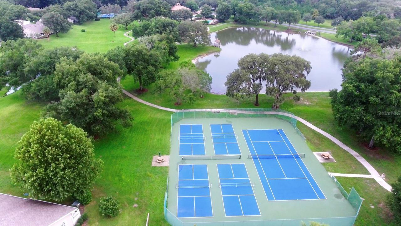 1912 N Havershall Point , Crystal River, FL 34429 Photo
