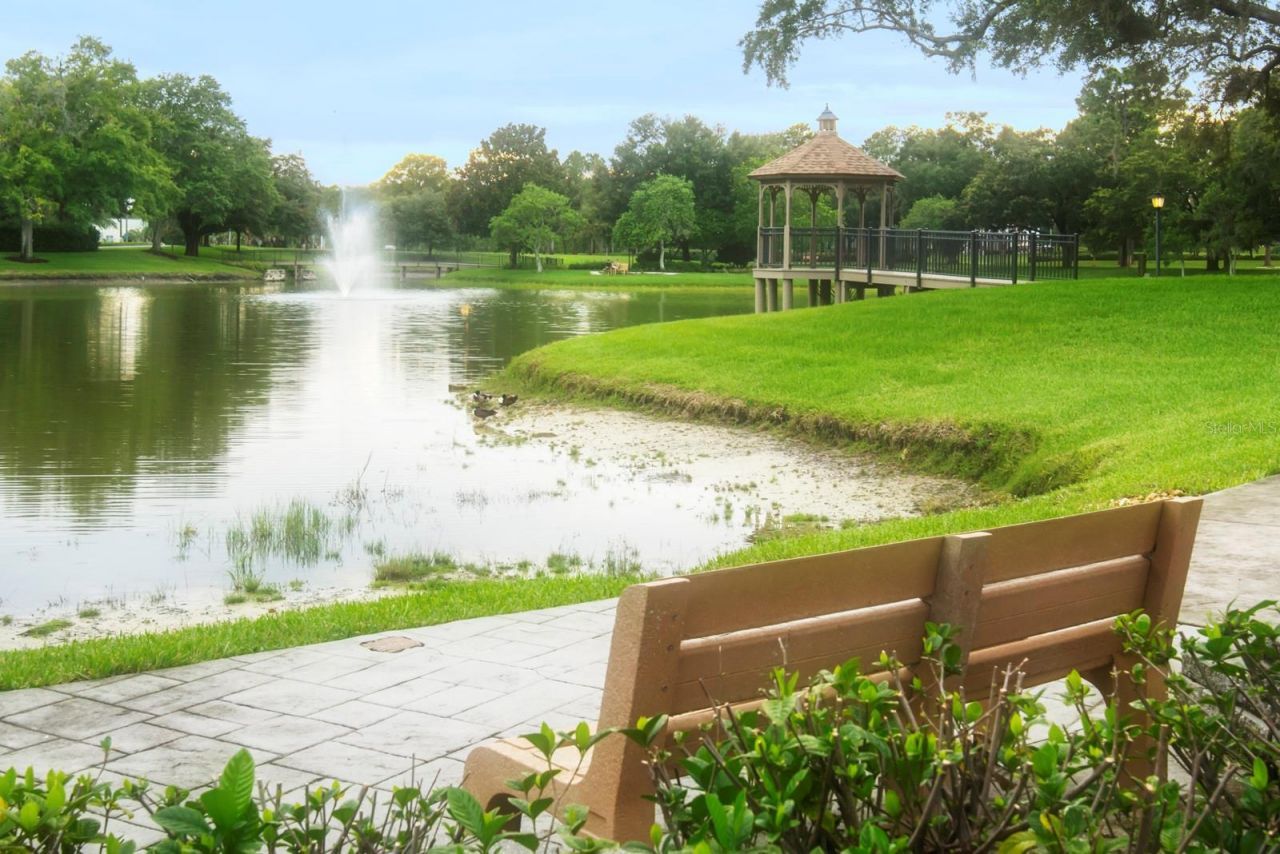 1912 N Havershall Point , Crystal River, FL 34429 Photo