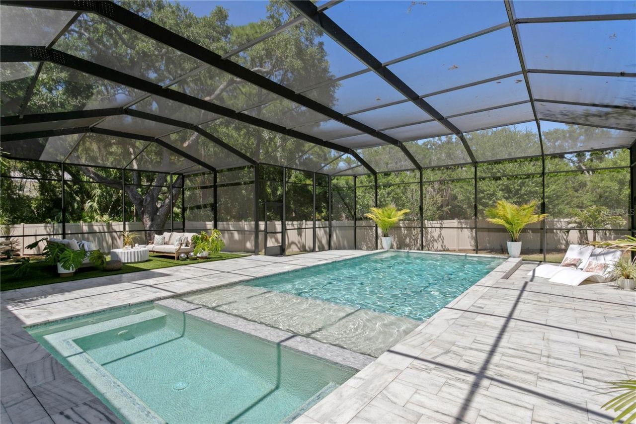 7865 Marsh Pointe Drive, Tampa, FL 33635 Photo
