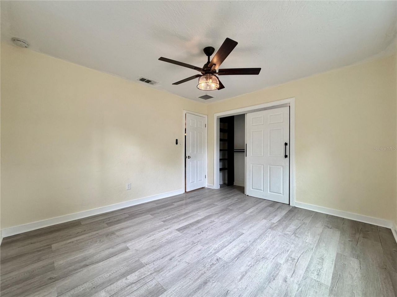 1465 15th Street S, Saint Petersburg, FL 33705 Photo