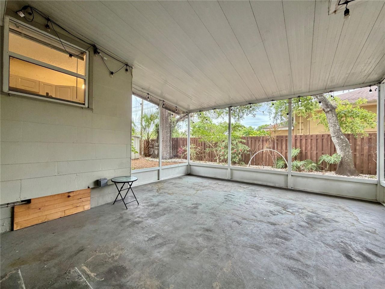 1465 15th Street S, Saint Petersburg, FL 33705 Photo