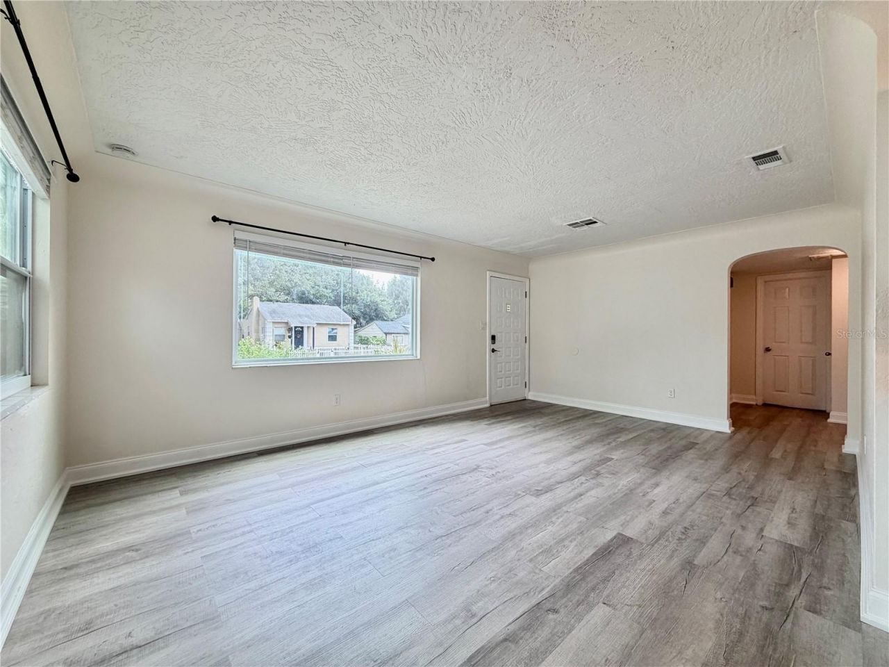 1465 15th Street S, Saint Petersburg, FL 33705 Photo