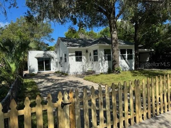 1615 39TH STREET S, ST PETERSBURG, FL 33711